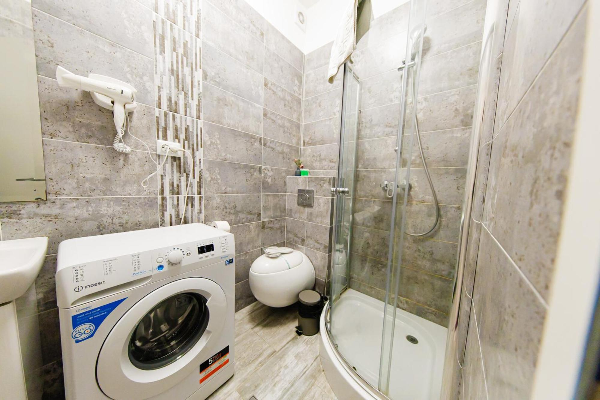 Luxury Glam Apartments Iasi At Lazar Palas Luaran gambar